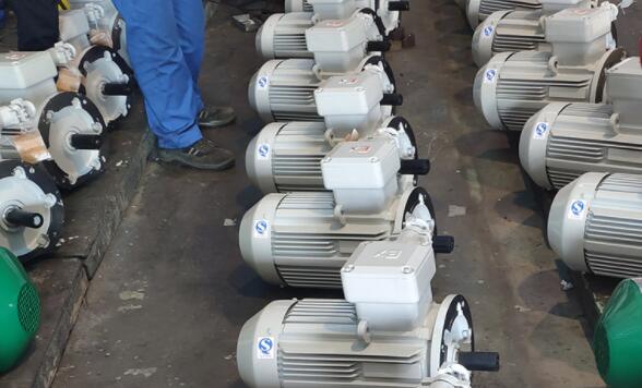 變頻電機(jī)制動原理（詳細(xì)討論變頻電機(jī)制動的原理和實(shí)現(xiàn)方式）