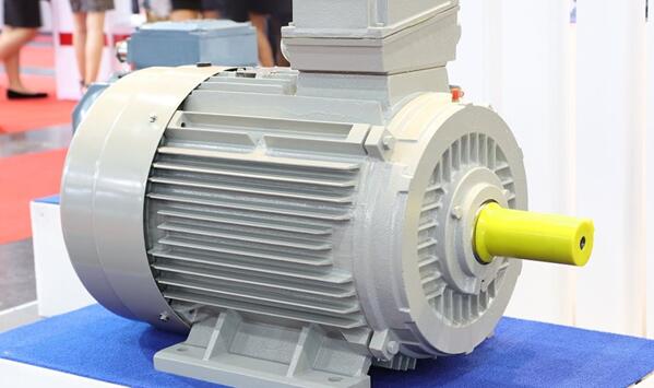 雙速電機(jī)三相電流是否平衡？